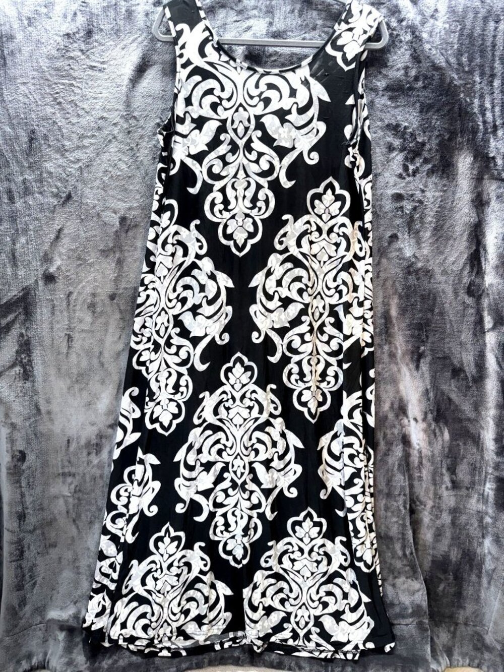 AC Fashion 2X Maxi Dress Black White Damask Sleeveless Twist Neckline Boho - Picture 8 of 14